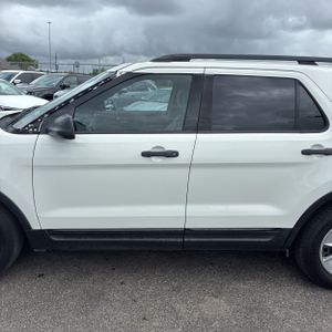 FORD EXPLORER BASE - 4