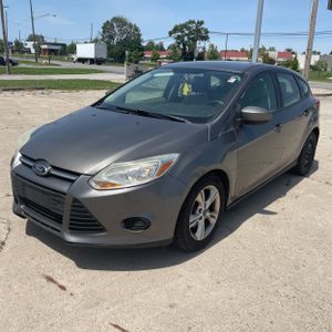 FORD FOCUS SE - 1
