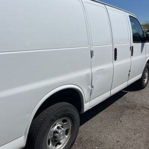 CHEVROLET EXPRESS - 8