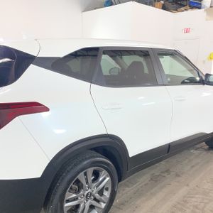 2021 KIA SELTOS LX photo 9