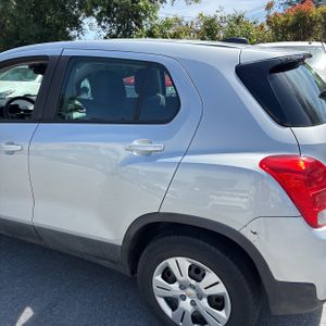 CHEVROLET TRAX LS - 5