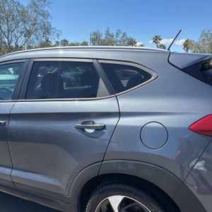 HYUNDAI TUCSON SPORT - 6