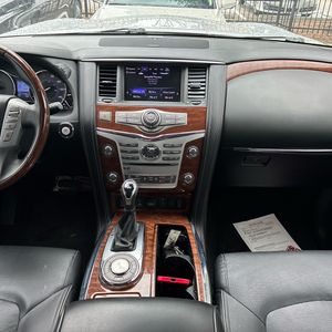 2019 Infiniti QX80 LUXE — фото 36