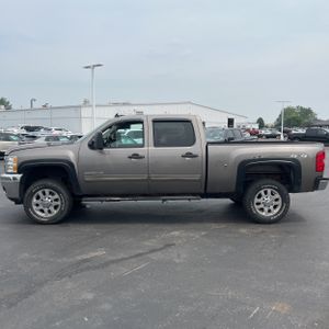 2012 Chevrolet SILVERADO 2500HD LT — фото 3