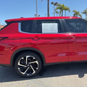 MITSUBISHI OUTLANDER SE 2.5 2WD - 9