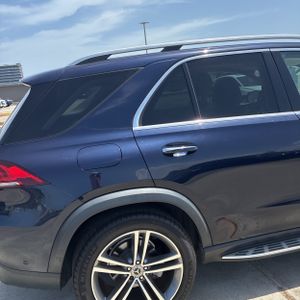 صورة 9 لـ 2021 Mercedes-BENZ GLE