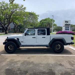 JEEP GLADIATOR SPORT S - 3