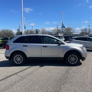 FORD EDGE SE - 10