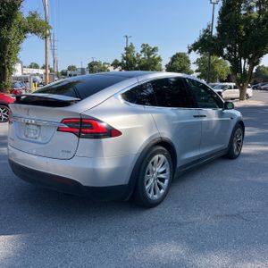 2017 Tesla MODEL X 100D — фото 8