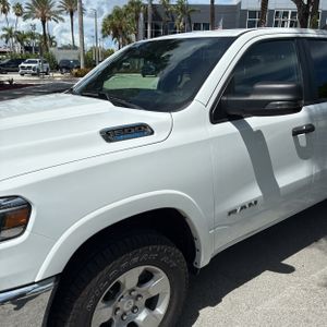 صورة 2 لـ 2025 RAM 1500 LONE STAR