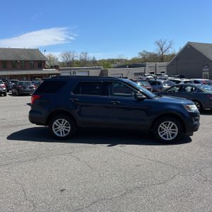 FORD EXPLORER BASE - 10