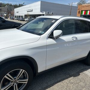 MERCEDES-BENZ GLC - 2