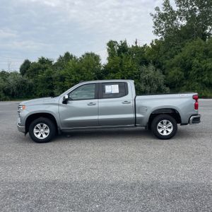 صورة 3 لـ 2025 Chevrolet SILVERADO 1500 LT