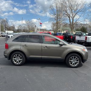 FORD EDGE LIMITED - 10