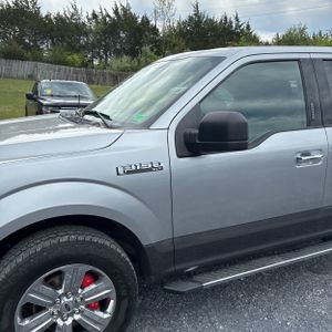 FORD F-150 XLT - 2