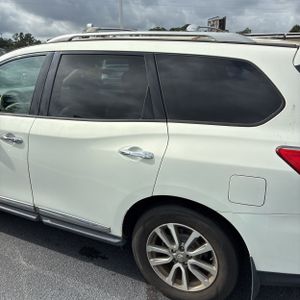 صورة 6 لـ 2013 Nissan PATHFINDER SL