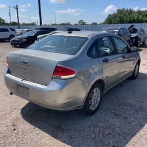 FORD FOCUS SE - 7