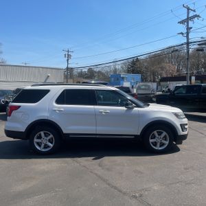 FORD EXPLORER XLT - 9