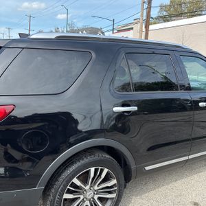 FORD EXPLORER PLATINUM - 9