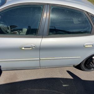 FORD TAURUS SEL - 3