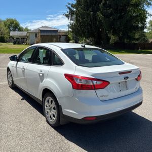 FORD FOCUS SE - 5