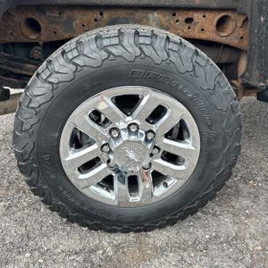 2016 Chevrolet SILVERADO 2500HD LT — миниатюра 19