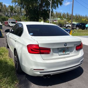 BMW 3 SERIES 330I - 5