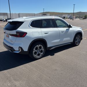 2025 BMW X1 XDRIVE28I 照片 8