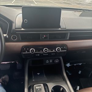 2025 Honda PILOT ELITE — миниатюра 39