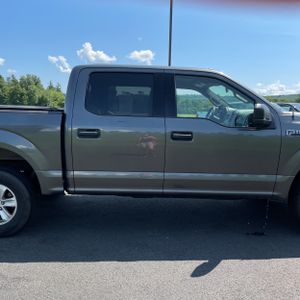 2018 FORD F-150 XLT — миниатюра 11
