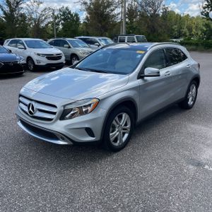 صورة 1 لـ 2015 Mercedes-BENZ GLA