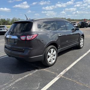 CHEVROLET TRAVERSE LT - 8