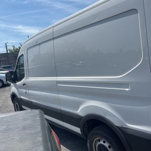 FORD TRANSIT 250 - 6