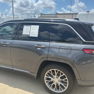 JEEP GRAND CHEROKEE 4XE SUMMIT 4X4 - 6