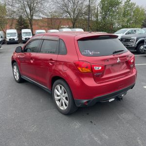 MITSUBISHI OUTLANDER SPORT ES - 5