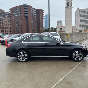 MERCEDES-BENZ C-CLASS - 10