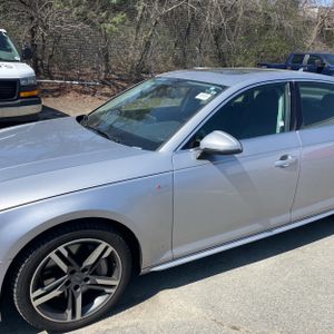 AUDI A4 2.0T PREMIUM - 2