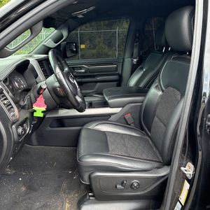 2020 RAM 1500 REBEL 缩略图 31