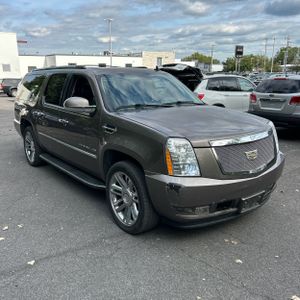 2013 Cadillac ESCALADE ESV LUXURY — фото 12