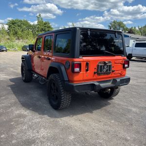 صورة 5 لـ 2019 JEEP WRANGLER UNLIMITED SPORT S