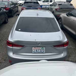 LEXUS IS 200T BASE - 7