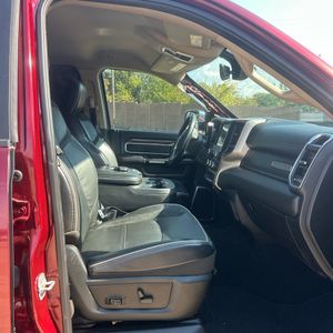 2019 RAM 2500 LARAMIE photo 32