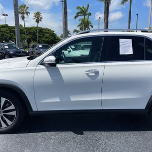 2024 Mercedes-BENZ GLE photo 4