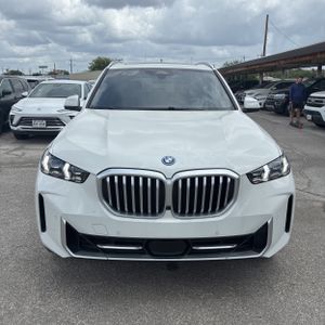 صورة 14 لـ 2025 BMW X5 PHEV XDRIVE50E