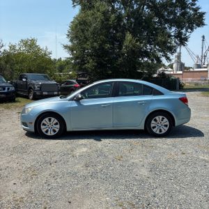 2012 Chevrolet CRUZE LS 照片 3