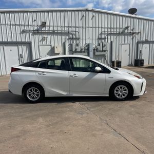TOYOTA PRIUS - 10