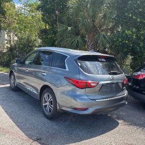 2020 Infiniti QX60 LUXE 照片 5