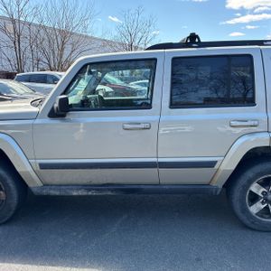 JEEP COMMANDER SPORT - 4