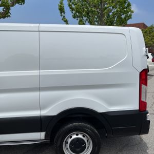 FORD TRANSIT 250 - 6