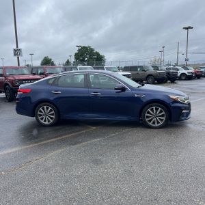 2019 KIA OPTIMA LX — фото 10